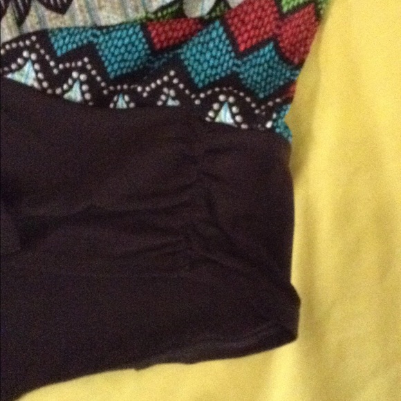 Multi colored top - Picture 5 of 5